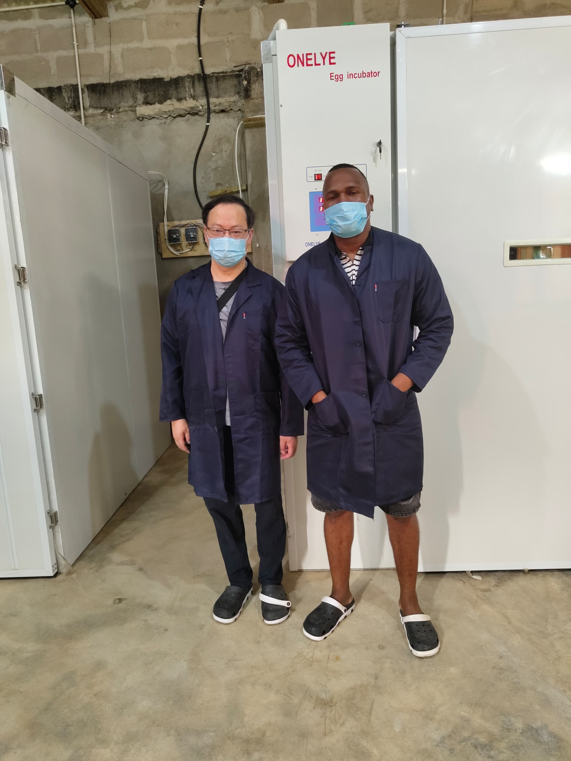 Blog công ty mới nhất về Sự Chênh Lệch Nhiệt Độ Ngày và Đêm ở Vùng Cao Ethiopia Gây Ra Hiện Tượng Gà Con Nở Không Đều: Các Giải Pháp Cách Nhiệt và Luồng Không Khí Đồng Đều cho Máy Ấp Trứng